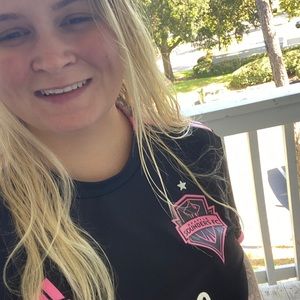 Meet your Posher, Ericha